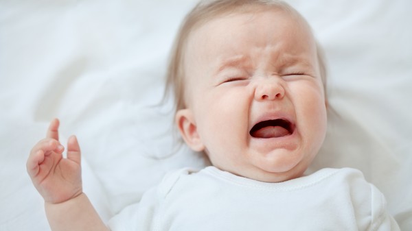Baby-driftbuien: hoe een kind te kalmeren