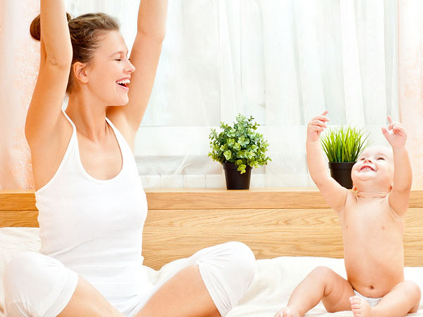 Yoga spelen: drie nuttige oefeningen voor het kind