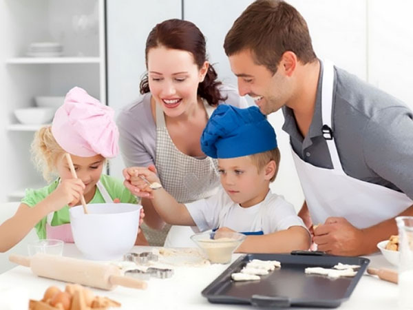 Hoe een gelukkig kind groot te brengen: drie regels voor ouders