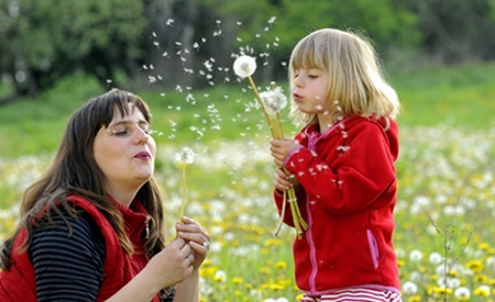 Behandeling van allergieën bij kinderen door volksremedies: hoe een allergie bij een kind te behandelen