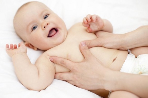 Gezonde huid van een baby - wat kinderartsen aanbevelen