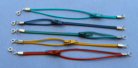 Smalle armbanden zonder stof