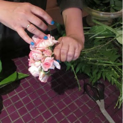 Boeket bloemen met eigen handen