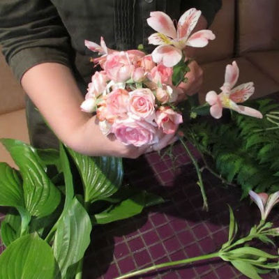Boeket bloemen met eigen handen