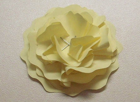 Een kruidnagel van papier maken met je eigen handen