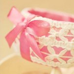 Hoe maak je een armband met je eigen handen?