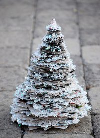 Hoe maak je een kerstboom uit papier