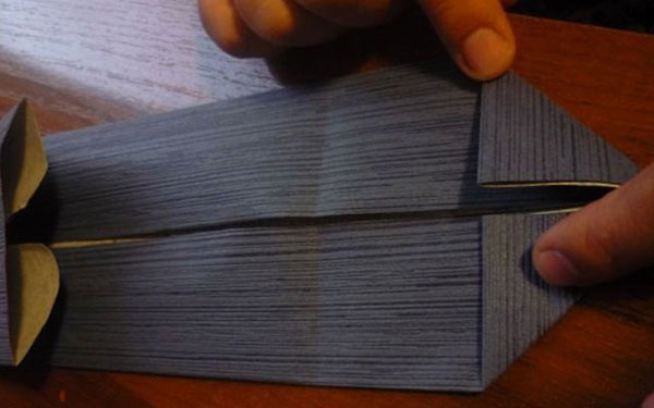 Envelop van papier A4 met uw eigen handen
