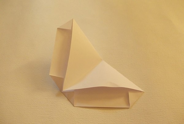 Hoe maak je met je eigen handen een zwaard van papier