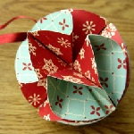 We maken oudejaarsballen met onze eigen handen