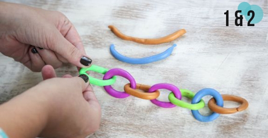 Hoe maak je een ketting van polymeerklei eigen handen