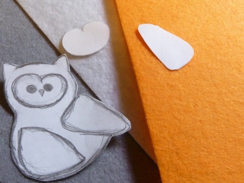 Broche uil van vilt