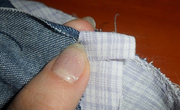 Hoe je poppenkleding met je eigen handen kunt naaien