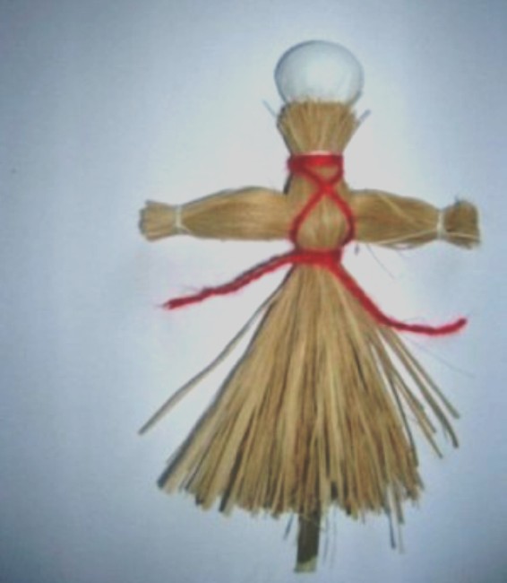 We maken de Maslenitsa-pop met onze eigen handen.