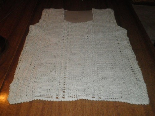 Stapsgewijze instructies voor het breien van een zomerblouse voor de volledigheid