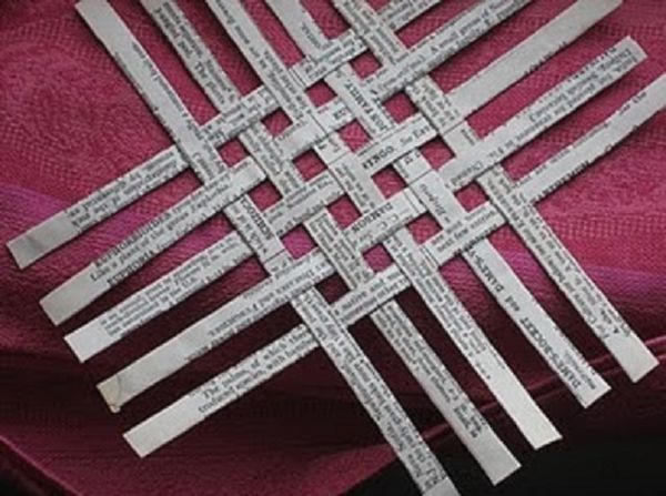 Mooie sneeuwvlokken voor het nieuwe jaar 2017 met hun eigen handen van papier - diagrammen en foto's in fasen. Masterclasses voor kinderen op grote sneeuwvlokken in origamitechniek