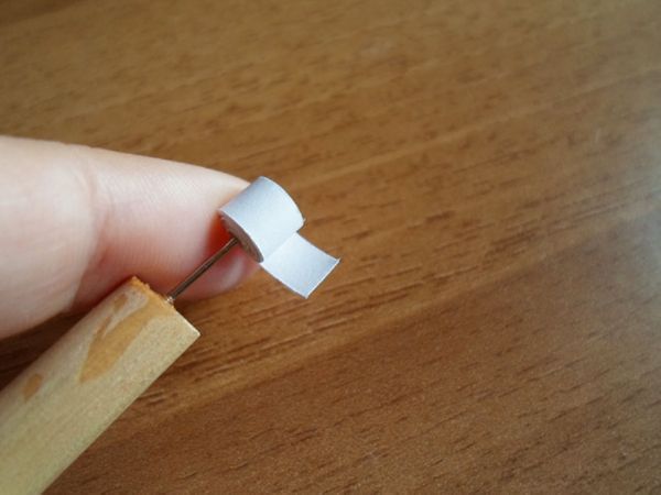 Mooie sneeuwvlokken voor het nieuwe jaar 2017 met hun eigen handen van papier - diagrammen en foto's in fasen. Masterclasses voor kinderen op grote sneeuwvlokken in origamitechniek