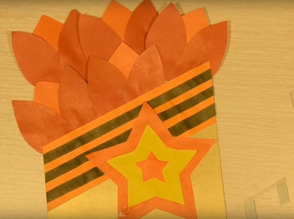 Briefkaart op 9 mei met je eigen handen