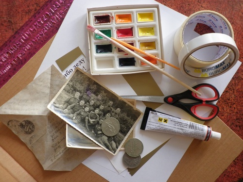 Scrapbooking: een handgemaakt door 9 mei met hun eigen handen op school