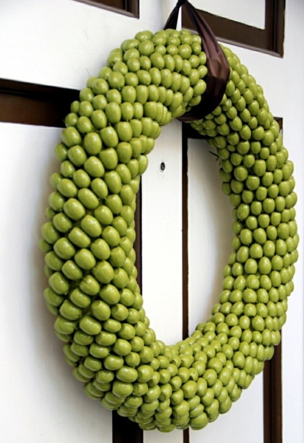Ambachten "Gifts of Autumn" met hun eigen handen van natuurlijke materialen voor de kleuterschool en op school