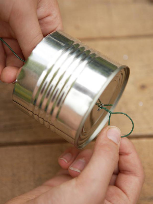 Nieuwe ambachten van plastic flessen met hun eigen handen voor tuin en boomgaard