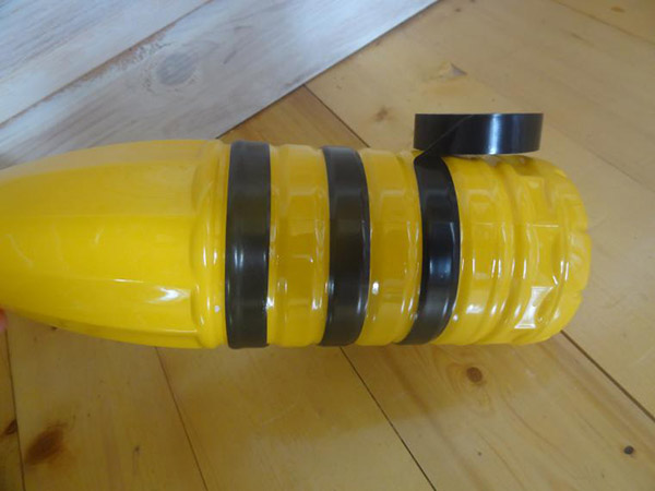 Nieuwe ambachten van plastic flessen met hun eigen handen voor tuin en boomgaard