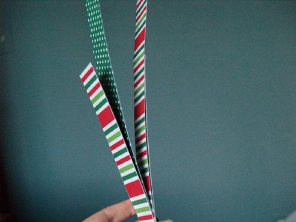 Ambachten voor het nieuwe jaar 2017 met hun eigen handen, masterclasses - van papier en materialen tot de kleuterschool en op school