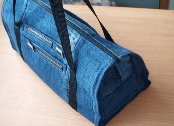 We naaien een denim rugzak met onze eigen handen - foto's en patronen We naaien een denim rugzak met onze eigen handen - foto's en patronen