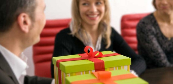Welke geschenken voor 8 maart collega's?