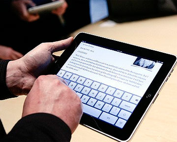 Wat is beter: een tablet of laptop?