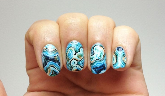 Werkelijke lentemanicure 2014