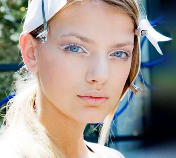 Witte make-up