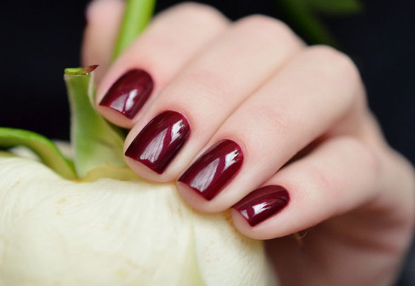 Perfecte manicure: drie regels voor de dagelijkse verzorging