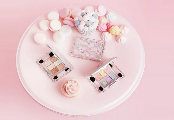 Schoonheid-dessert: voorjaarscollectie van make-up Jill Stuart Sweets Couture