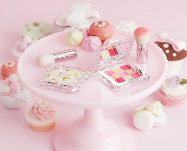 Schoonheid-dessert: voorjaarscollectie van make-up Jill Stuart Sweets Couture