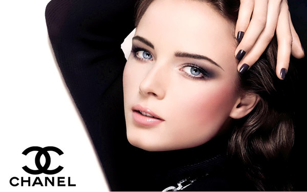 Effectieve make-up gedurende tien minuten: tips make-up artist Chanel