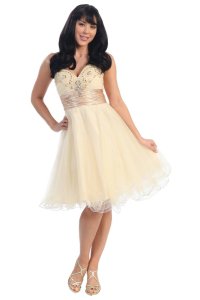 Korte jurken op prom 2012