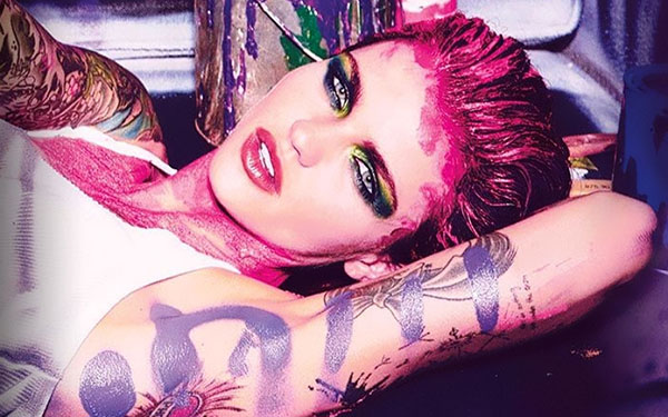 Zomercollectie Urban Decay 2017 voor moedige vrouwen van de mode