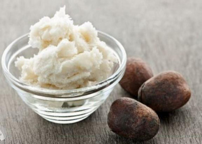 Lotion en dikke lichaamsolie met sheaboter