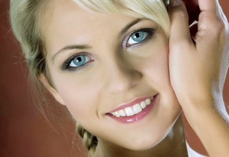 Oogmake-up op het bal
