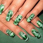 Manicure met water Manicure met water