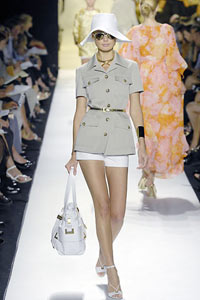 Jas in de stijl van militair of safari Jas in de stijl van militair of safari