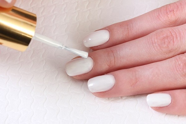 Marmeren manicure met gel-lak