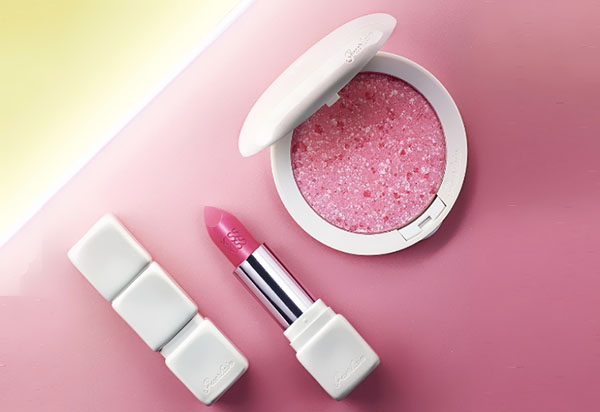 Luxe glans: decoratieve collectie Guerlain Meteorites Happy Glow 2017