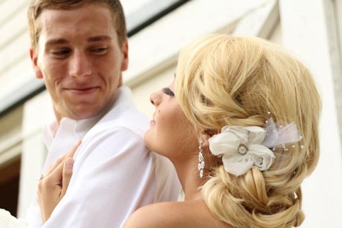 De meest romantische kapsels voor de zomer zijn krullen, krullen, vlechten