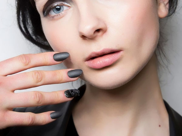 Drie populaire trends in de herfst manicure-2016