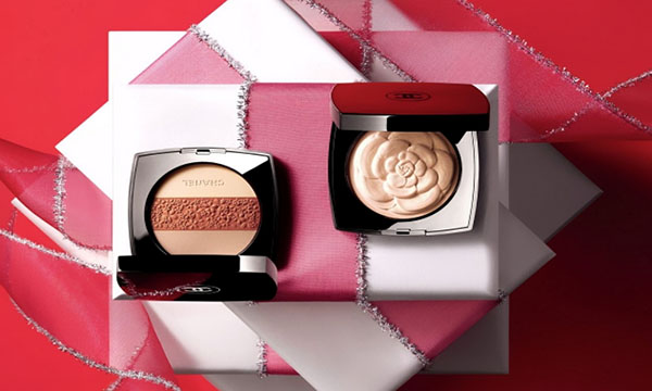 Prachtig trio: nieuwigheden Chanel voor glanzende make-up