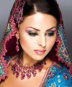 Oosterse make-up. Geheimen van Arabische make-up