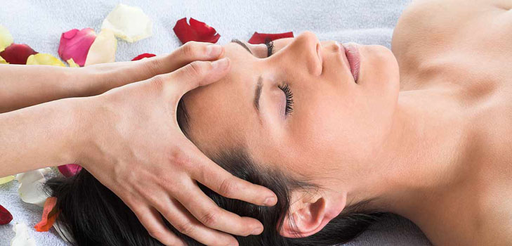 Japanse gezichtsmassage