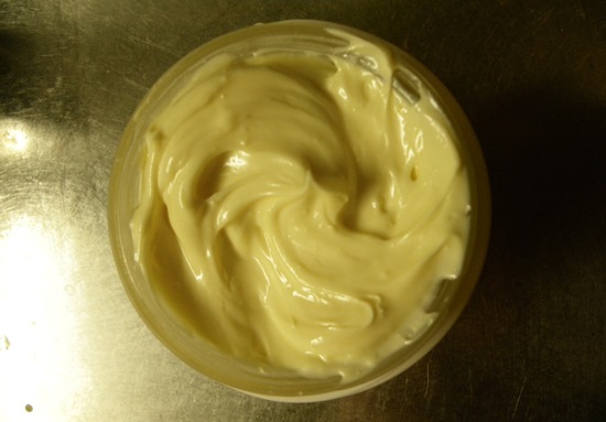 Beschermende crème voor fluweelhuid - recept voor thuis